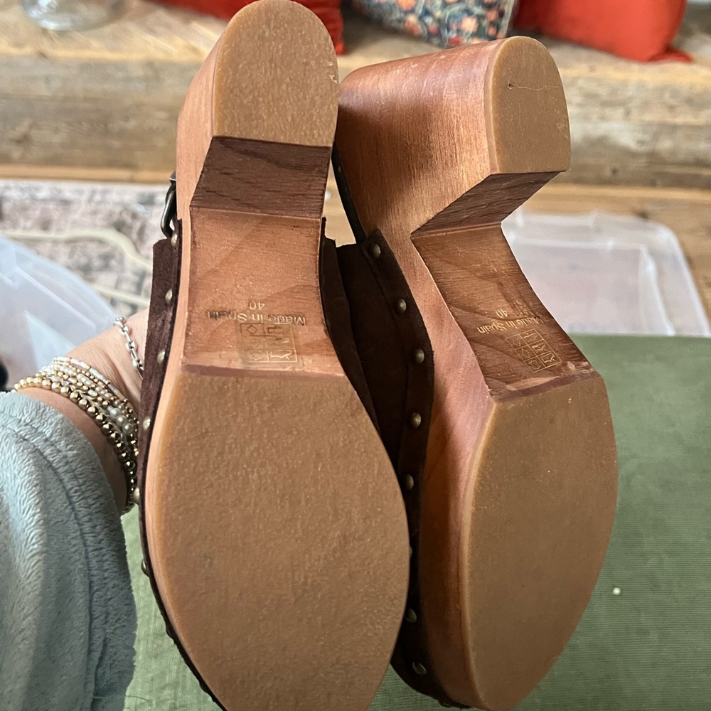 Source Unknown Dark Brown Suede Clogs - image 3